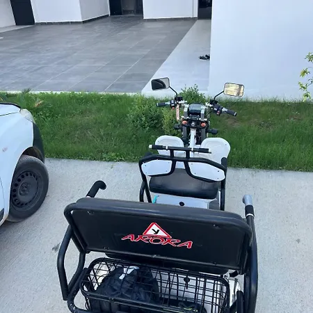 דירה Artlife אלאניה